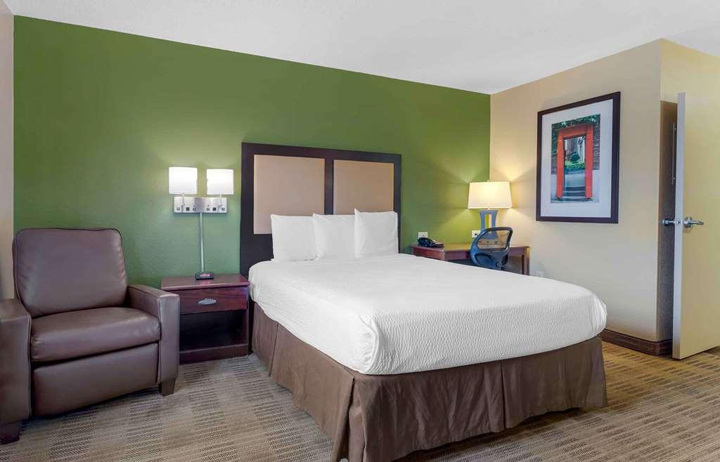 Extended Stay America Suites - Houston - Galleria - Westheimer Номер фото